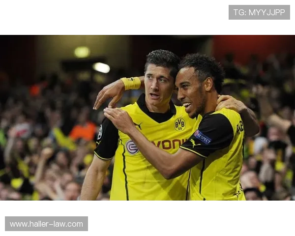 莱万多夫斯基德甲金靴含金量及历史意义解析 莱万多夫斯基德甲金靴含金量及历史意义解析