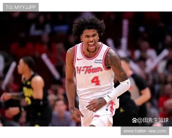 杰伦·格林突破加快节奏提升得分效率拉开与年轻得分手差距